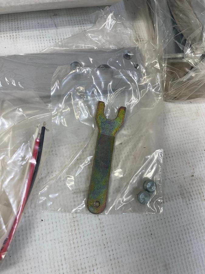 Von Duprin Ingersoll Rand DS 4010 US28 ATD RC24 Electromagnetic Lock Max-Hold