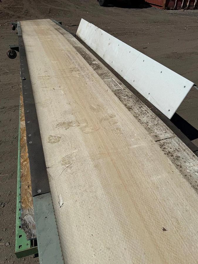 Used Conveyor Belt W:36” L: 318” Smooth Top w/ Motor 1HP, 1725RPM, Hytrol 4A Gearbox