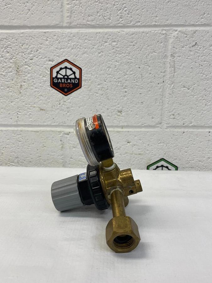 Used Taprite Compressed Gas Regulator 950 PSI Max