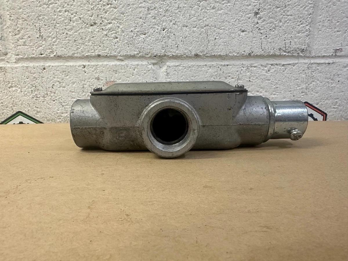 Used E30640 1” T Conduit UL