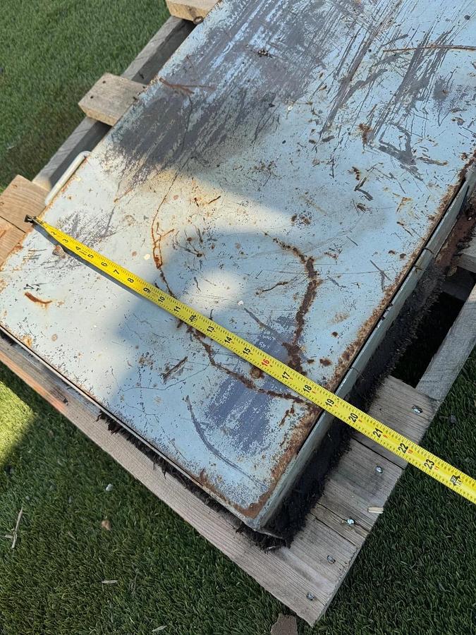 Used Suspension Magnet 35” x 19”, Two-Handled, Industrial Magnet