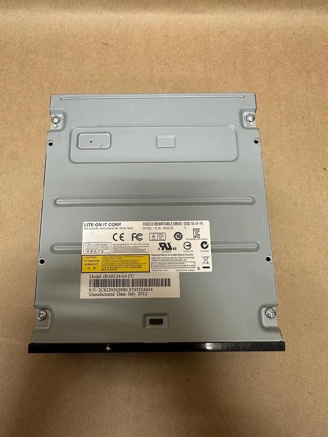 Used LITE-ON IT Corp. iHAS124-04 24X Sata Internal DVD +/- RW Drive