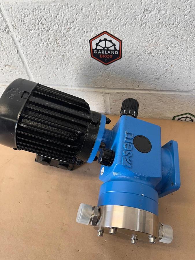 Used SERA RF409.2-90e Controllable Diaphragm Pump, 1/3 HP Motor