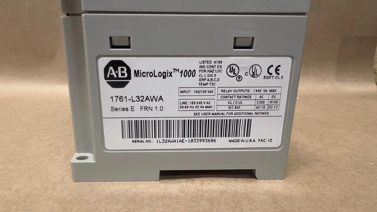 Used Allen Bradley MicroLogix 1000 1761-L32AWA Ser E Programmable Controller