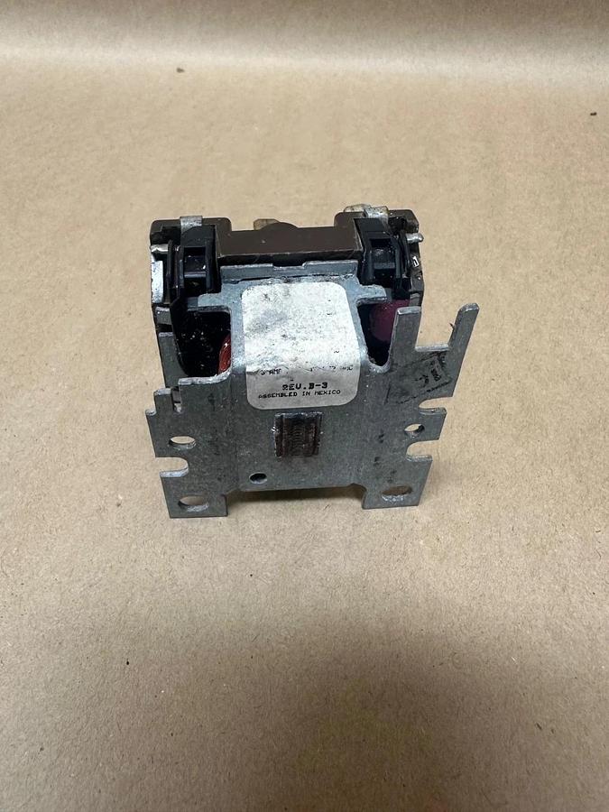 Used ESSEX REV B-3 Relay