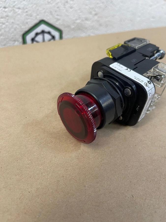 Used Allen Bradley 800HC-FRXTQH24RG22 Emergency Stop Pushbutton Ser F 24V