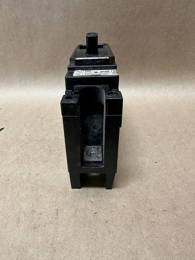 Used ITE EE1-H020 20A 1 Pole Circuit Breaker