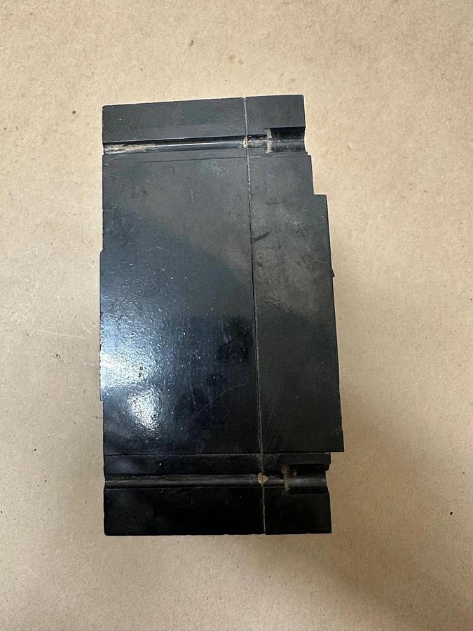 Used General Electric TED132070 70A 3 Pole Circuit Breaker