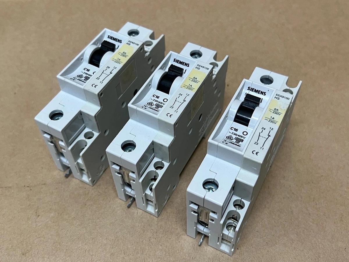 Used Siemens 5SX21 C16 230/400V Circuit Breaker 5SX9100HS Auxiliary Contact, Lot of 3