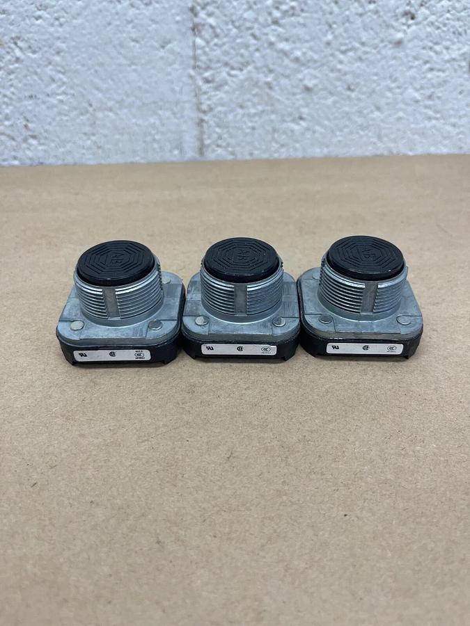 Used Allen-Bradley 800T-A2, Flush Head Push Button - Lot of 3