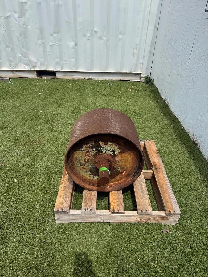 Used Industrial Conveyor Rollers 12.5”x20” Non-Magnetic Conveyor Drive Roller