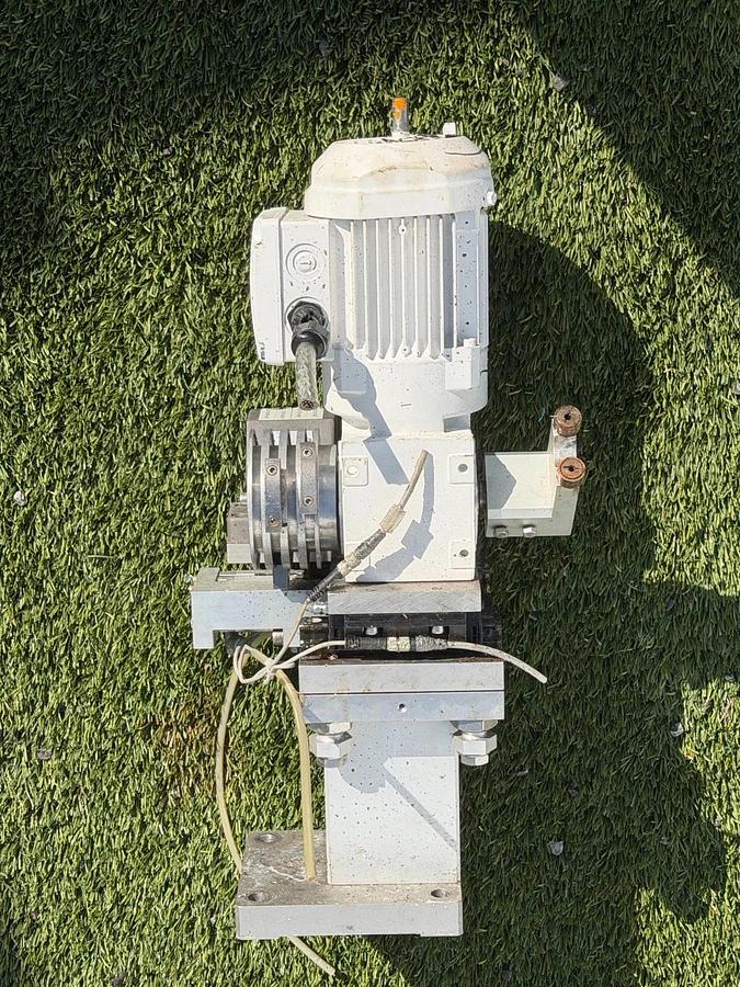 Used SEW-Eurodrive W20 DR63L6/TH/EH1S 0.18KW Right-Angle Gearmotor