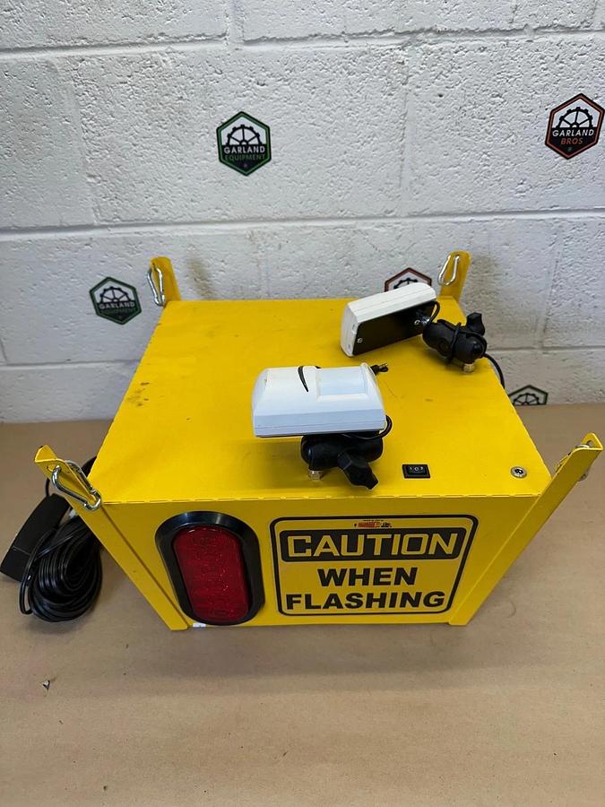 Used Collision Awareness B3079955 Large Look Out Sensor, Floor Burst, Ceiling Hung