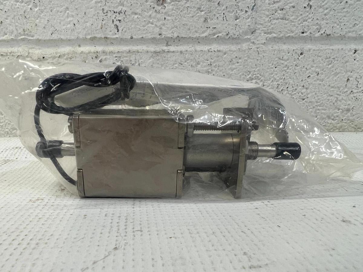 Valcor Scientific SV500P94H-7-1 Motor Driven Pump 115V, 30 Watts