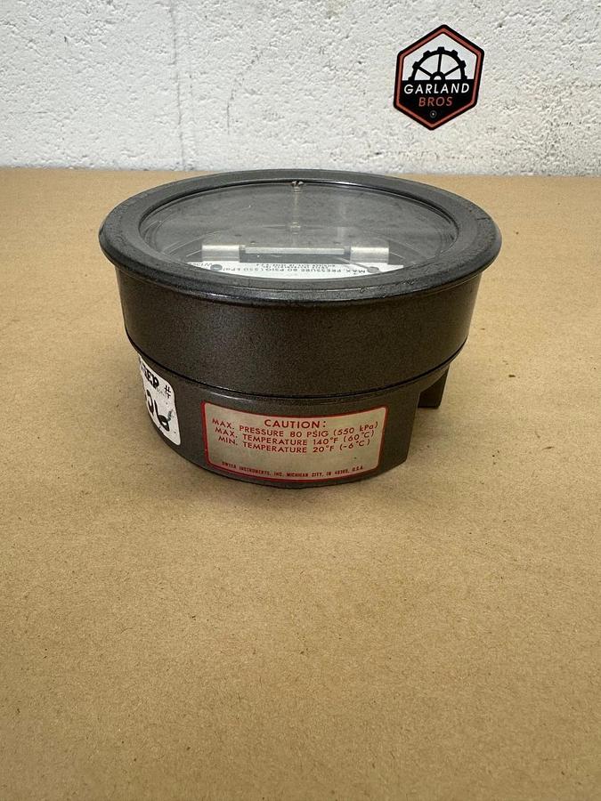 Used Magnehelic 2230C Pressure Gauge