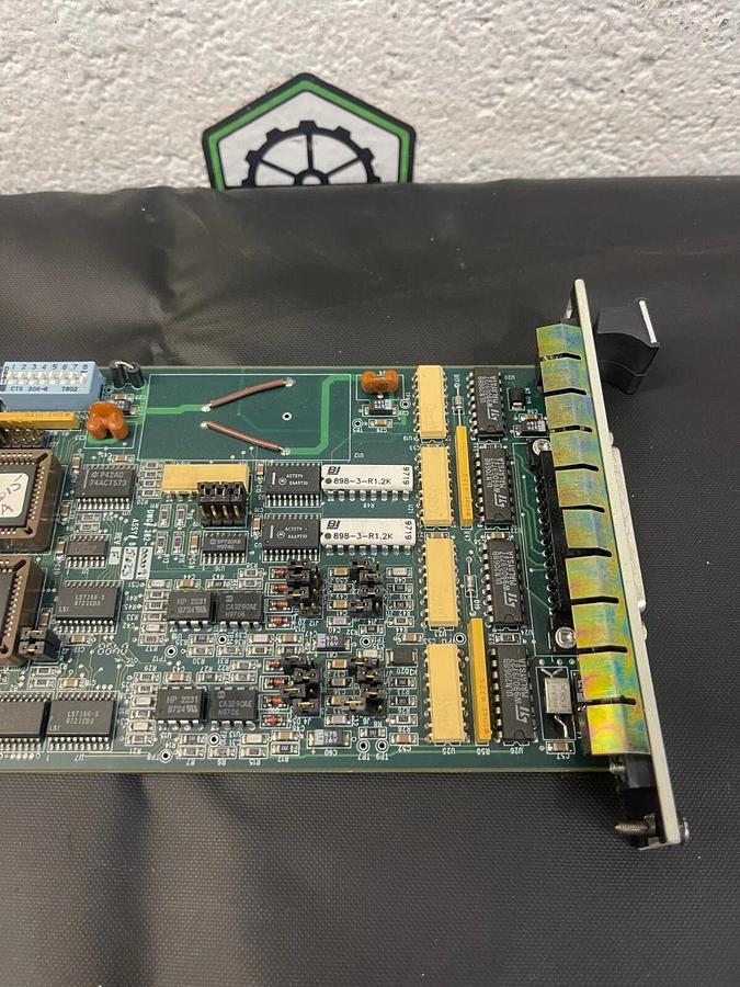 Used LaserMike 282-00008, Rev D, Alarms/Control Card