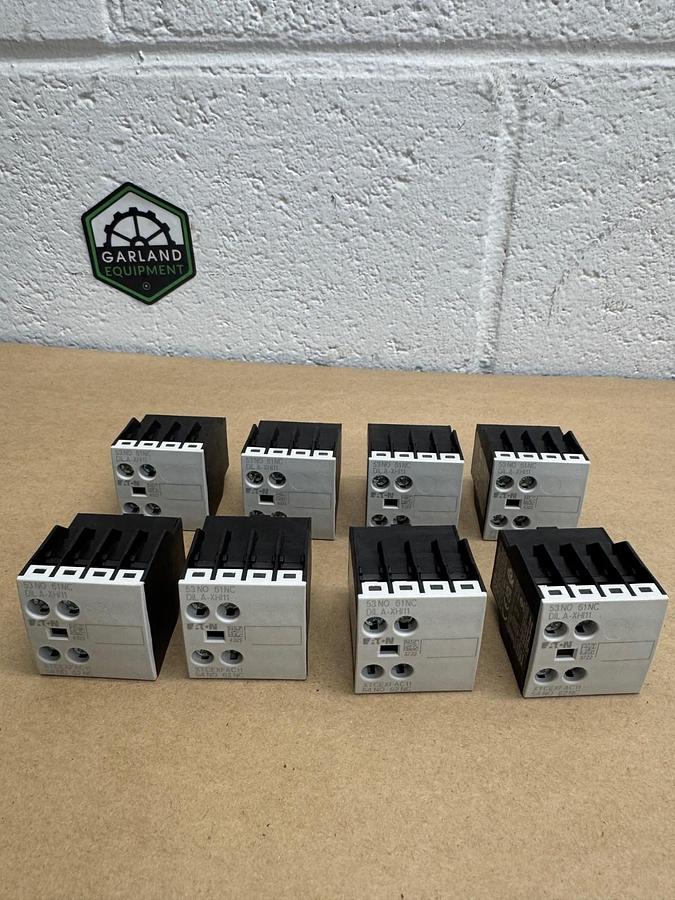 Eaton XTCEXFAC11 Contact Block (Lot of 8) *NEW*