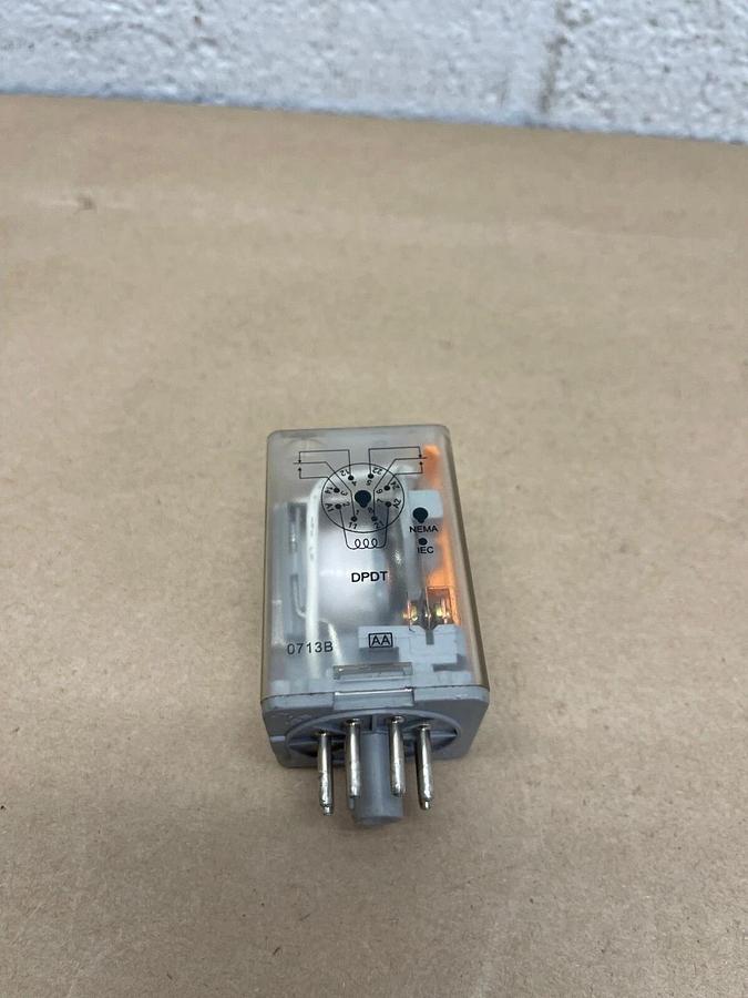 Used Square D 8501KP12V14 Relay, Series F, 24V, 50/60 Hz, 12 A