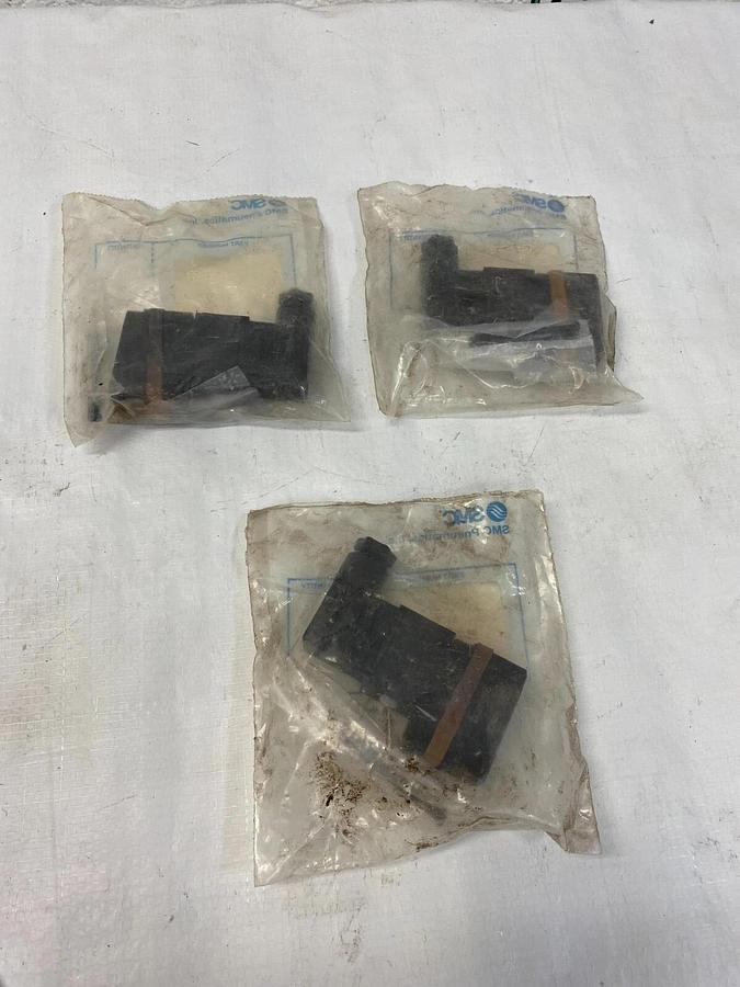Used SMC SF4-5DZ-50 Connector Valve Assembly for Solenoid Valve - Lot of 3