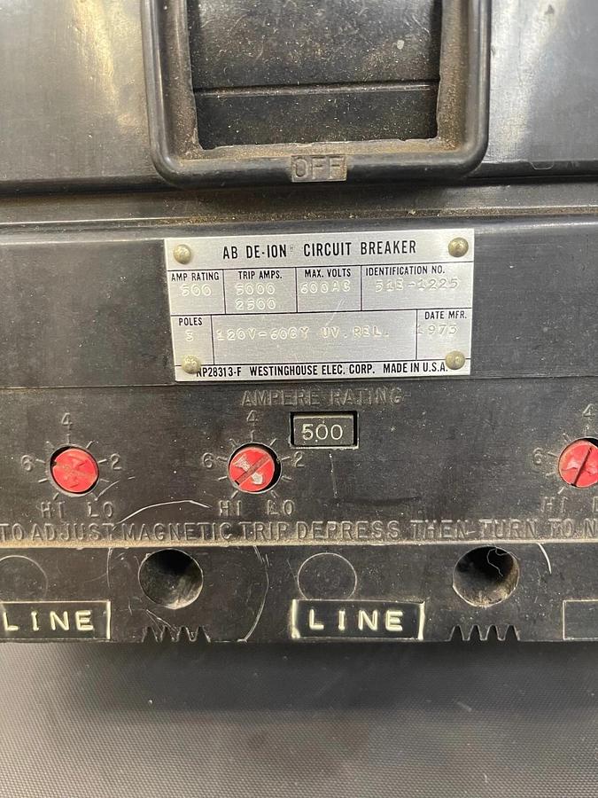 Used Westinghouse 51E-1225 AB DE-ION Circuit Breaker, 500 Amp Rating, 600 VAC