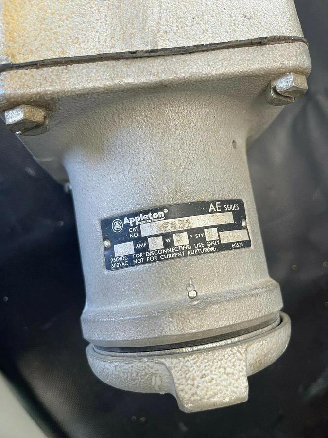 Used General Electric THN3362JW Safety Switch Model: 10, 60 Amp