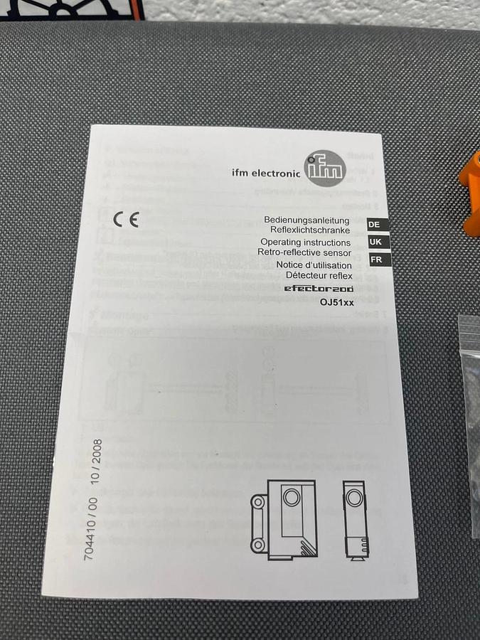 Used IFM OJ5104 efector 200, Retro Reflective Sensor *NEW*