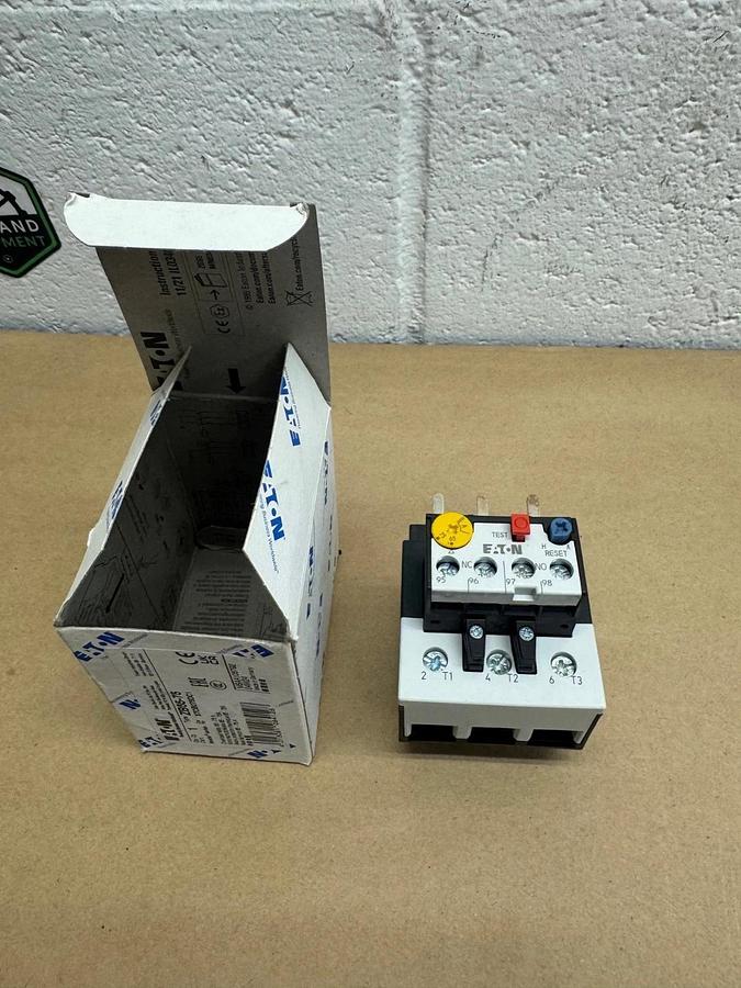 Used Eaton ZB65-75 Overload Relay 65-75A *NEW*