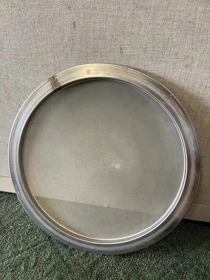 Used Sweco 18B8A120M 18” Stainless Steel 120 microns