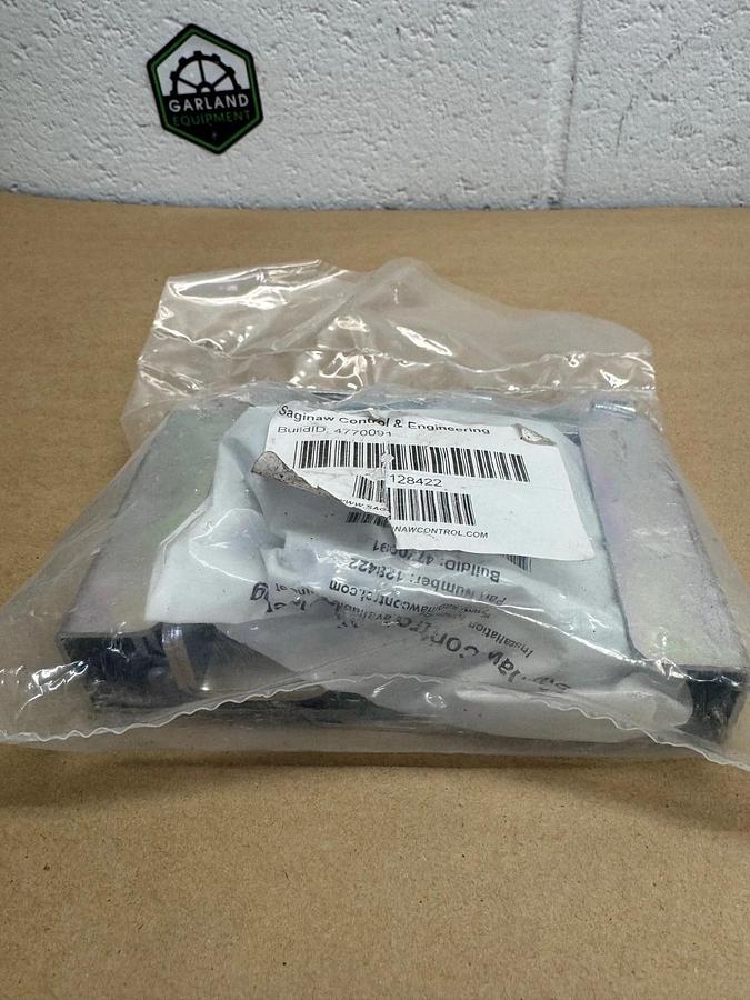 Used Saginaw Control & Engineering 128422 Bolt Pack, Dead Front Four Hinge *NEW*