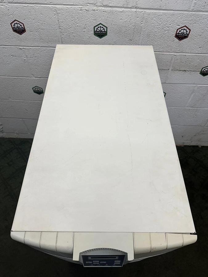 Used Toshiba UE3G2L220C61T Uninterruptible Power Supply 1600EP Series UPS 22KVA 91.6A