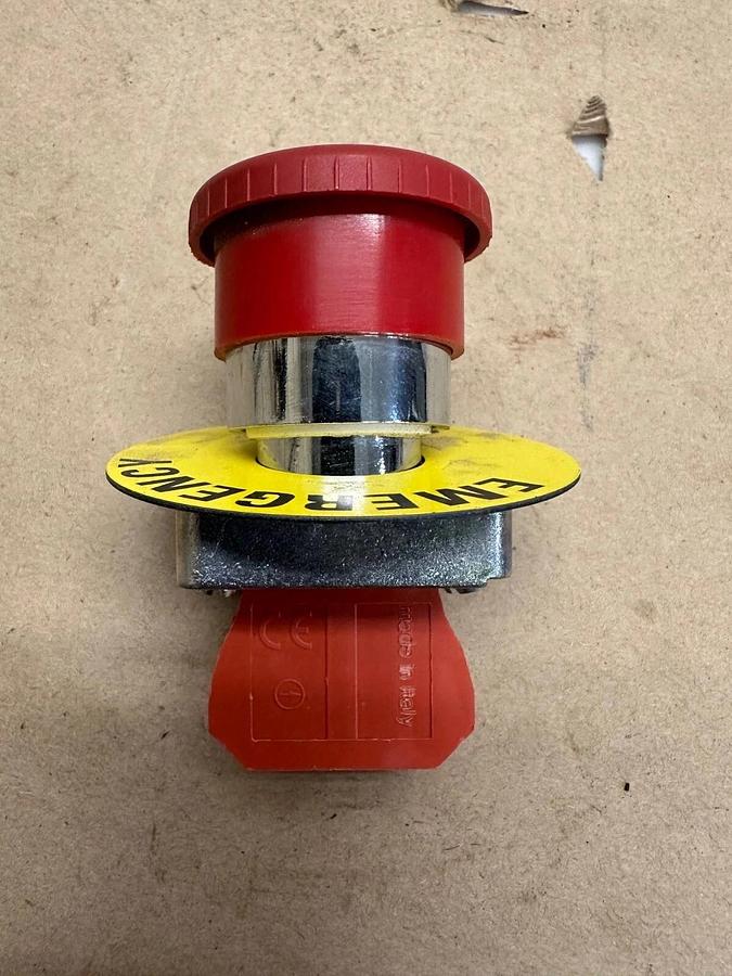 Used AutomationDirect Direct Twist Lock Button with EXC1030 Red Twist Lock Button