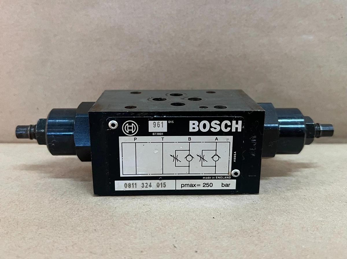 Used Bosch 0811 324 015 Hydraulic Valve, 250 Bar Max Pressure