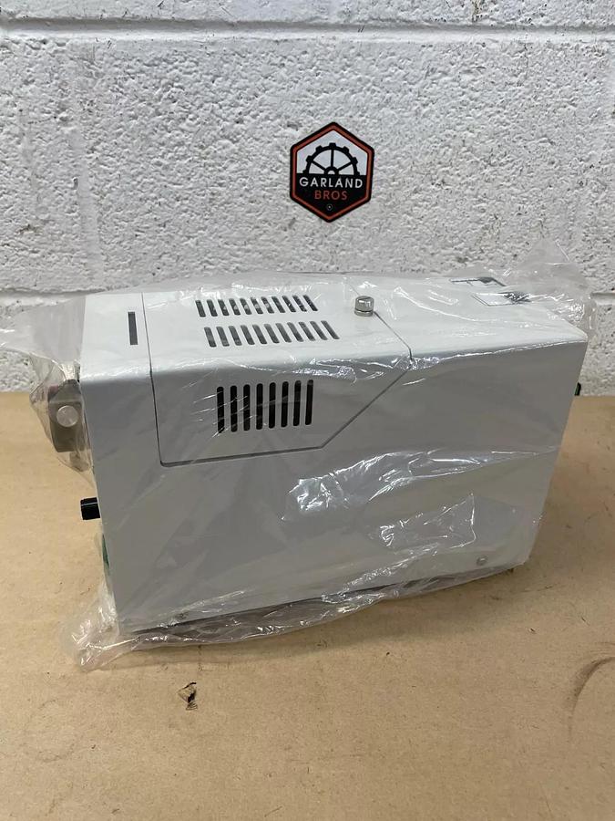 AmScope HL250-A Haloid Lamp Cold-Light Source, 400 VA, Light Box