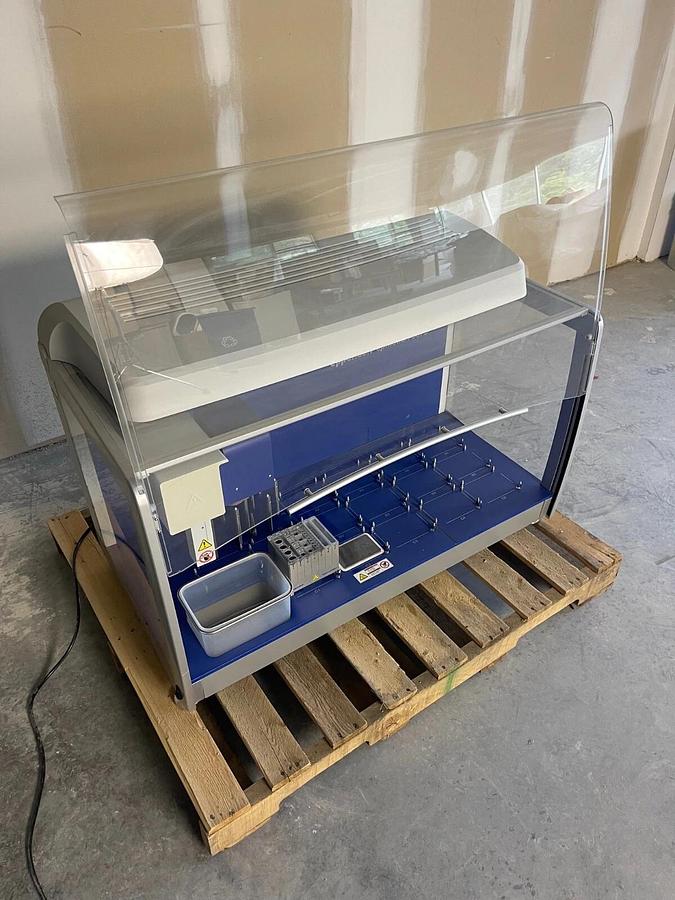 Used Eppendorf epmotion 5075 Automated Liquid Handler