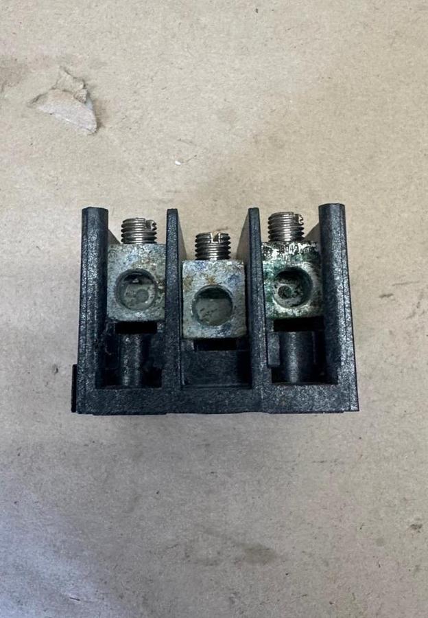 Used Allen Bradley 1492-PDM3141 Terminal Block