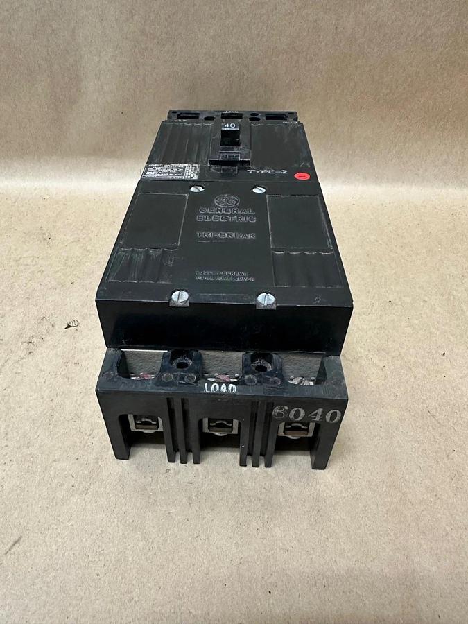 Used General Electric TB13040BWE05 40A 3 Pole Circuit Breaker
