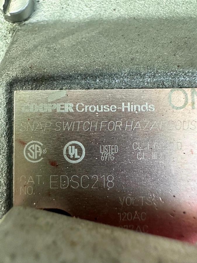 Used Crouse Hinds EDSC218 Body and Snap Switch For Hazardous Locations