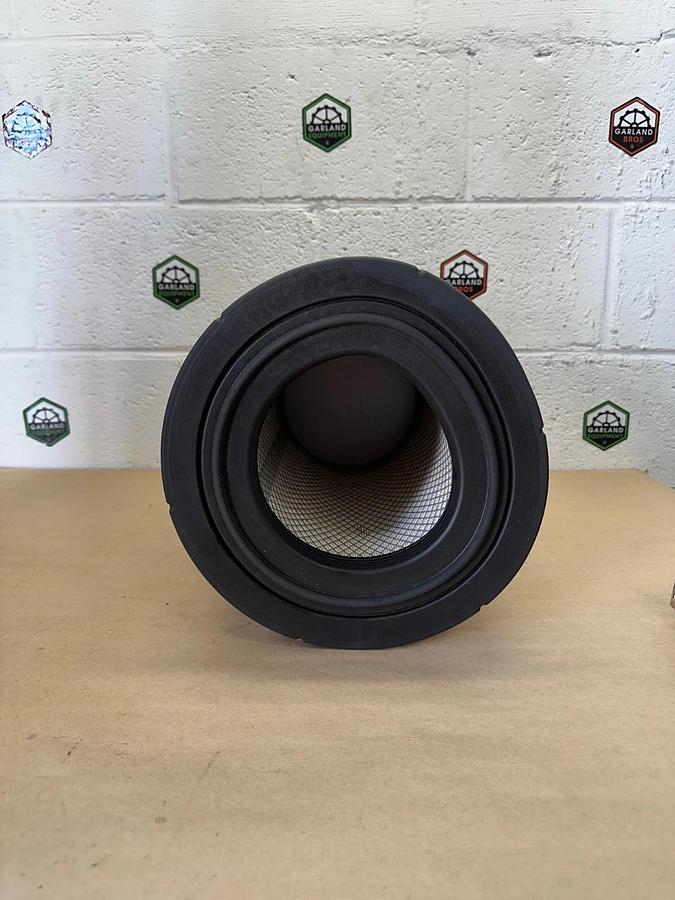 Used NAPA 6479 Gold Air Filter *NEW*