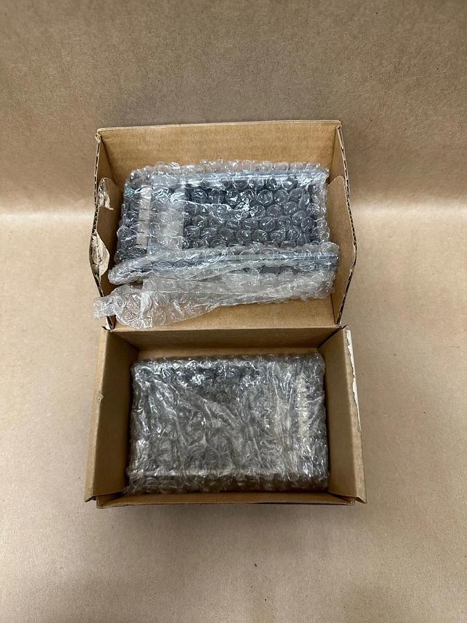 Used Intel FXX25HDDCARSPP 2.5” Drive Carrier *NEW*