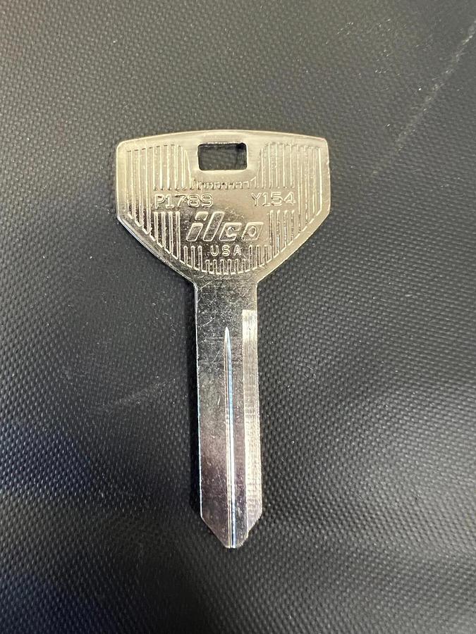 Used Ilco Y152, Y153, Y154, Y155, Y159 Assortment of Chrysler Key Blanks - Lot of 46