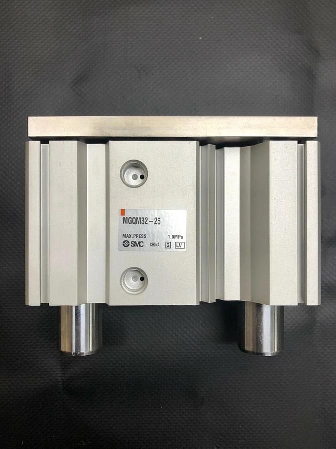 New - open box SMC MG32-25, MGQ Guided Cylinder w/ Stroke Guide