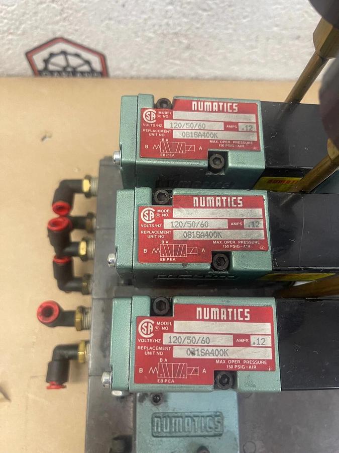 Used Numatics 082RS115J016W FlexiBlok Solenoid Valve Assembly 081SA400K, 120V 50/60Hz