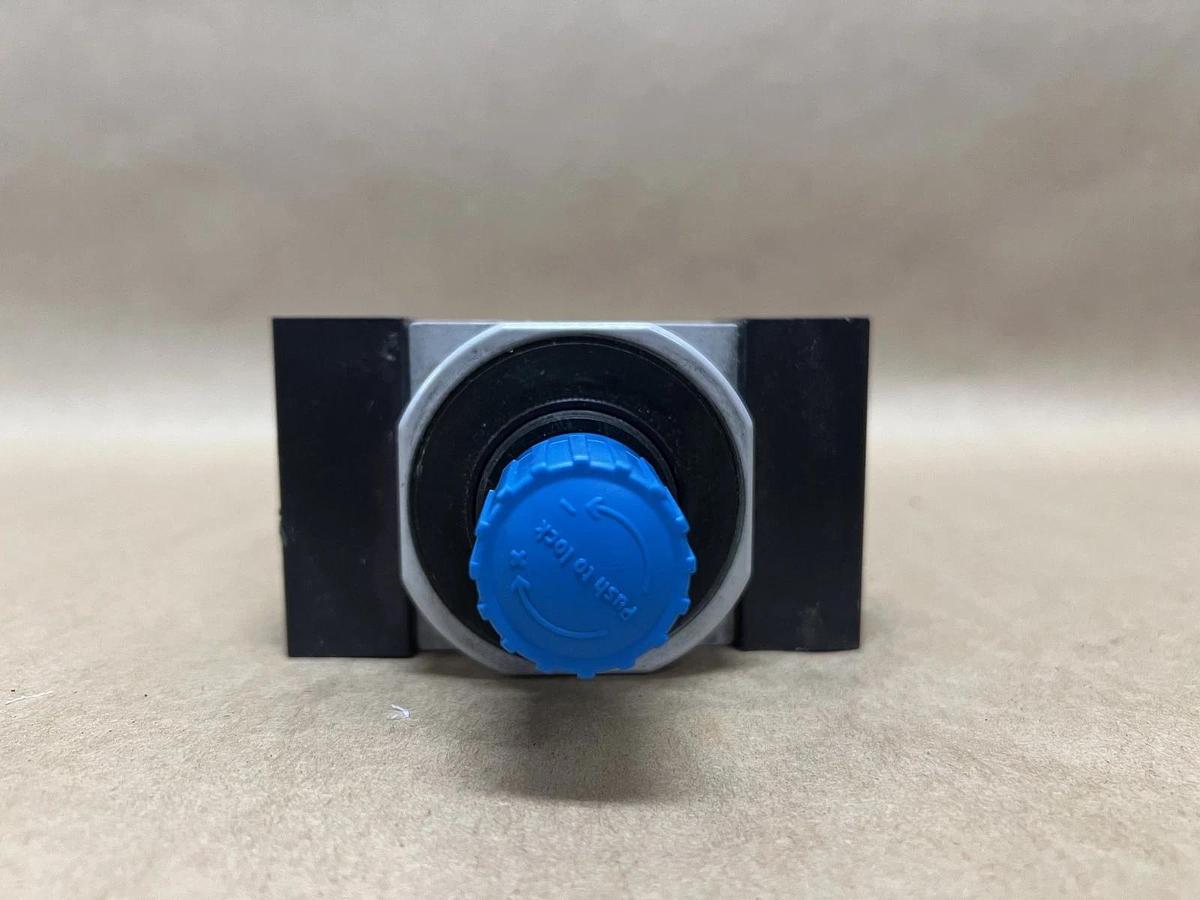 Used Festo LFR-D-5M-MAXI 16 Bar/240 PSI Filter Regulator