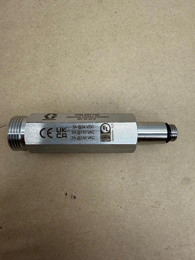 Used Graco 557746 Proximity Switch, 5- Pin Male *NEW*