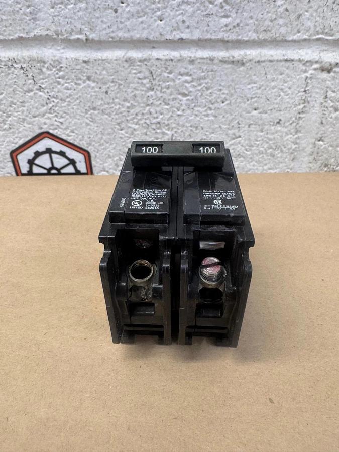 Used Siemens Q2100 2 Pole 100A Circuit Breaker
