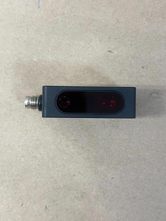 Optex BGS-DL10TCP(E) 1810F, 16396 Background Suppression Digital Laser