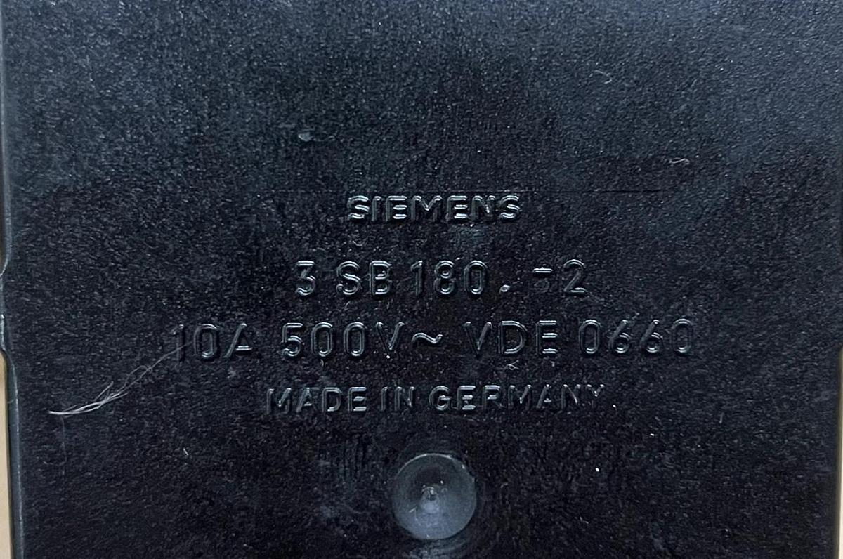 Used Siemens 3 SB 180.-2 Push-Button Control Station