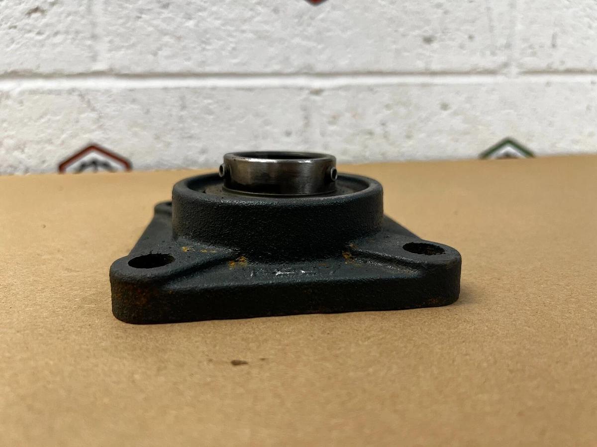 Used HBC UC207-23 F207 Bearing