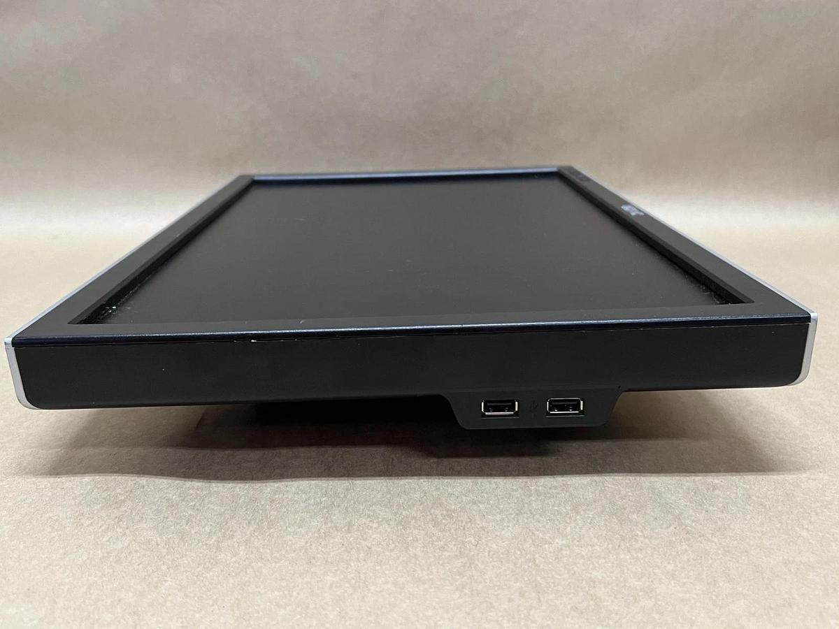 Used Dell 2009WT Flat Panel Monitor