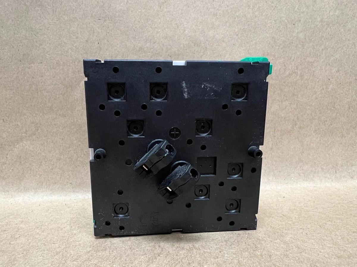 Used Zurc Voltmeter 0-400V